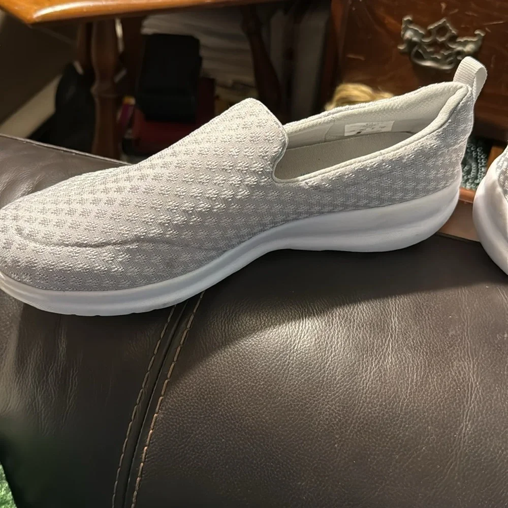 Sketchers S Sport memory foam shoes light gray size 9.5 9-1/2 - Picture 5 of 14